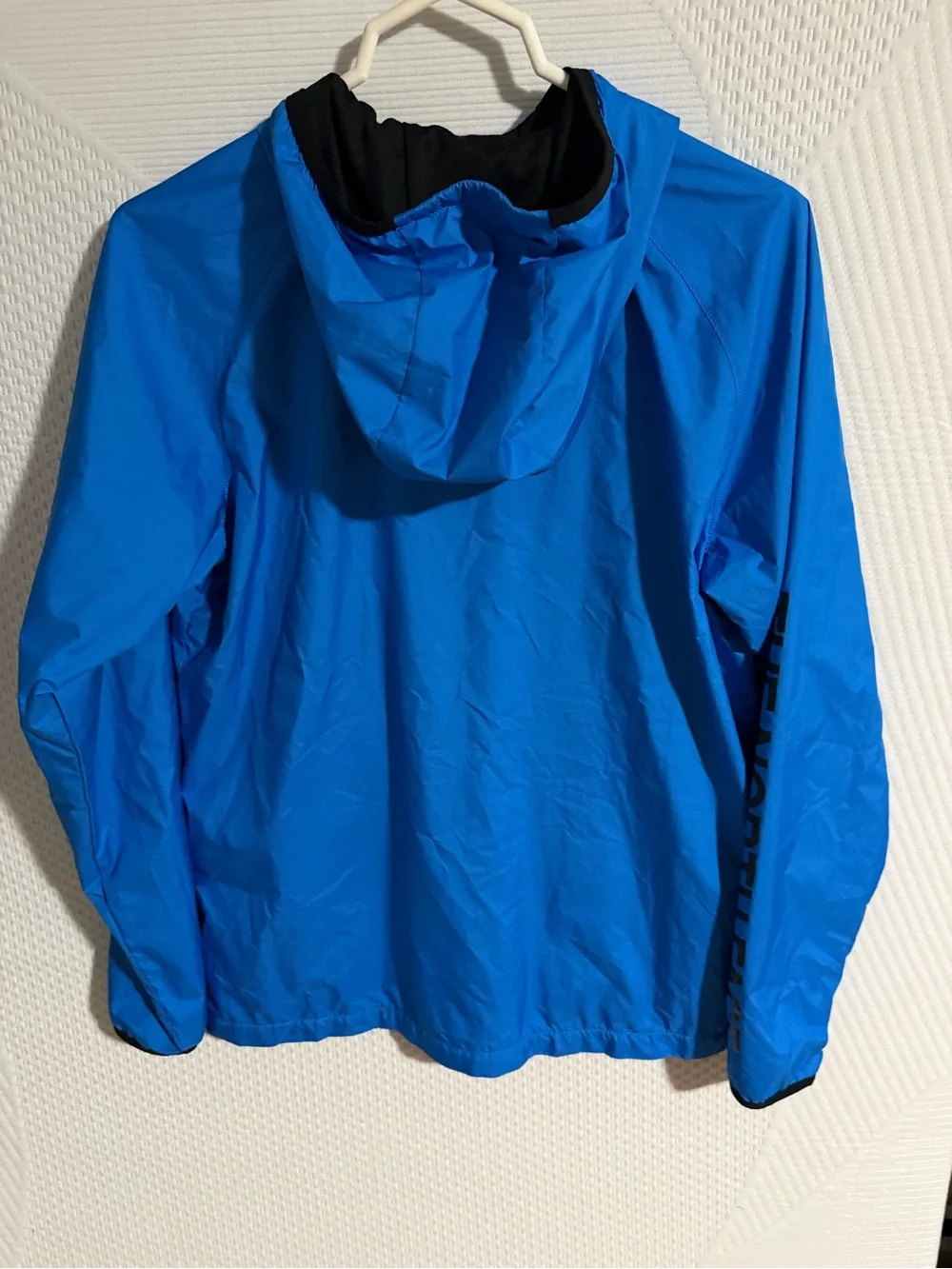 The North Face Men's Bright Blue Hooded Windbreaker